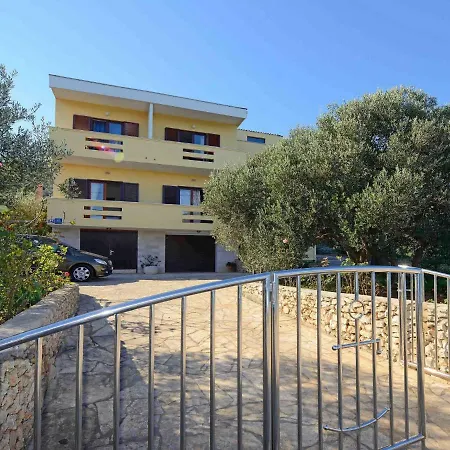 Apartment Mirela.1 *